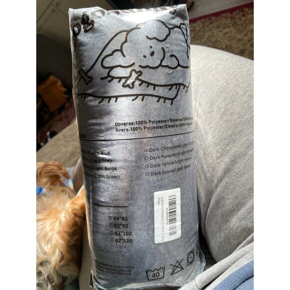 Gogobunny Waterproof Pet Blanket size unknown Color: charcoal - Picture 1 of 5